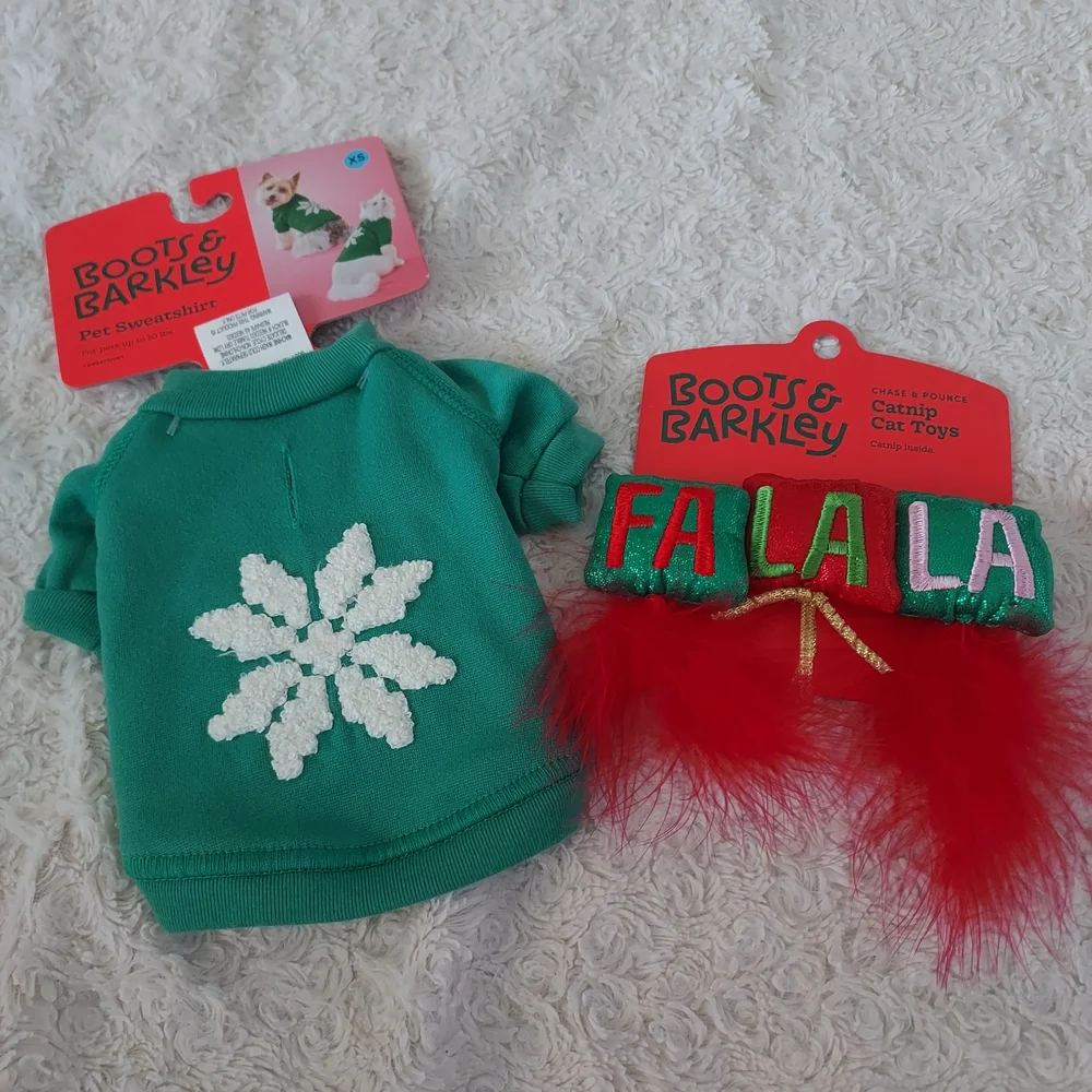 Boots & Barkley XS Green Cat Sweatshirt & Catnip Toys Bundle